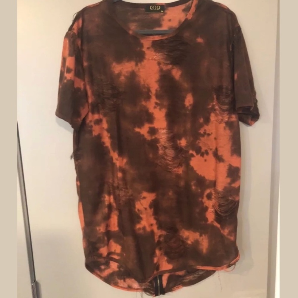 Men’s distressed fashion T shirt L orange